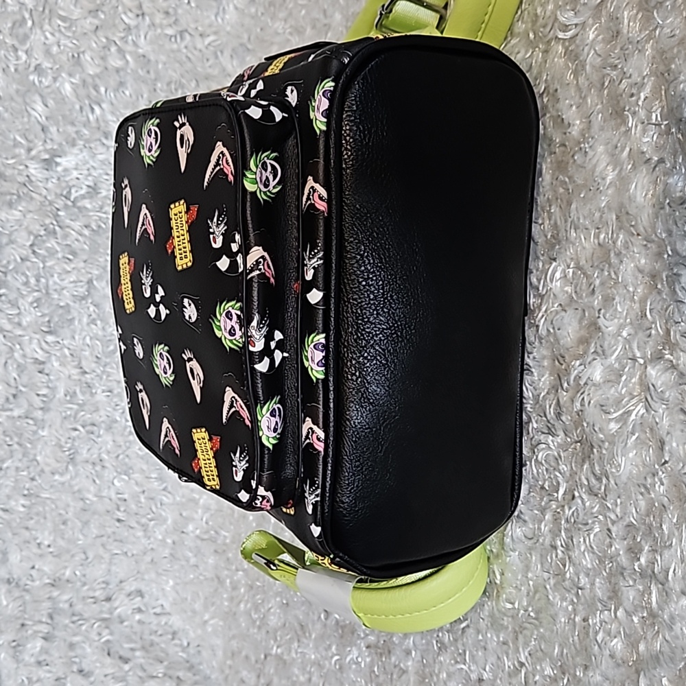 BettleJuice mini backpack and cardholder set - Picture 9 of 12